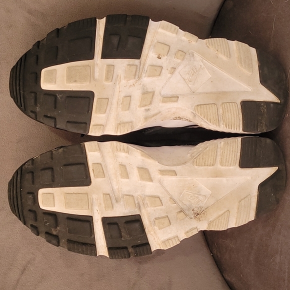 Nike Huarache - Picture 5 of 6
